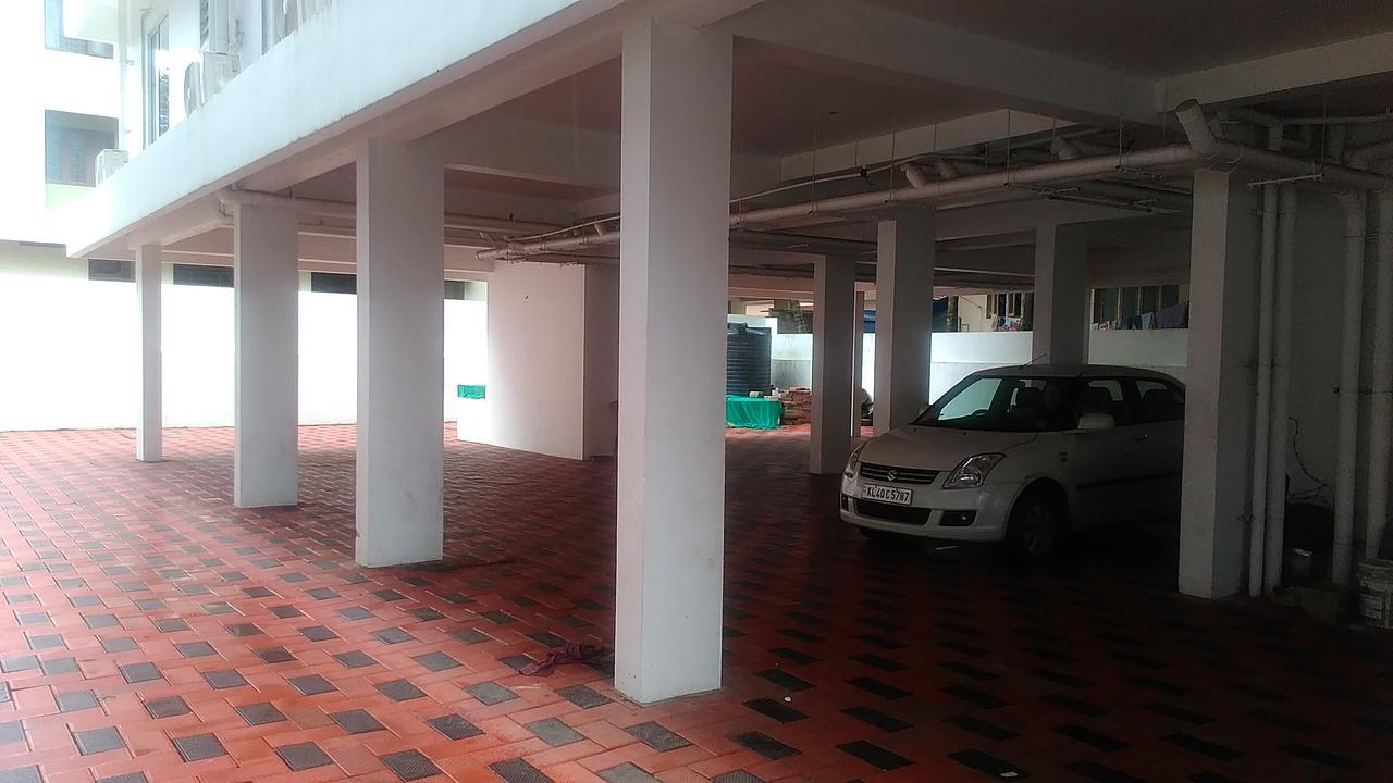 Indraprastha Tourist Home Chottanikara Kültér fotó